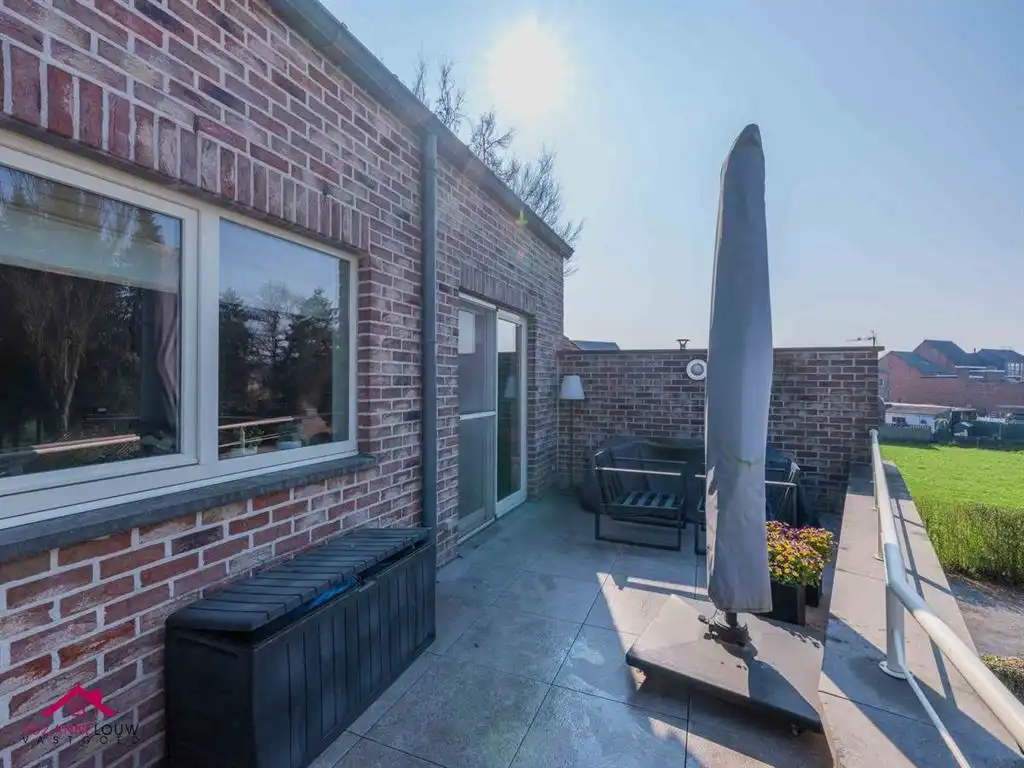 Meergezinswoning in gesloten bebouwing foto 38
