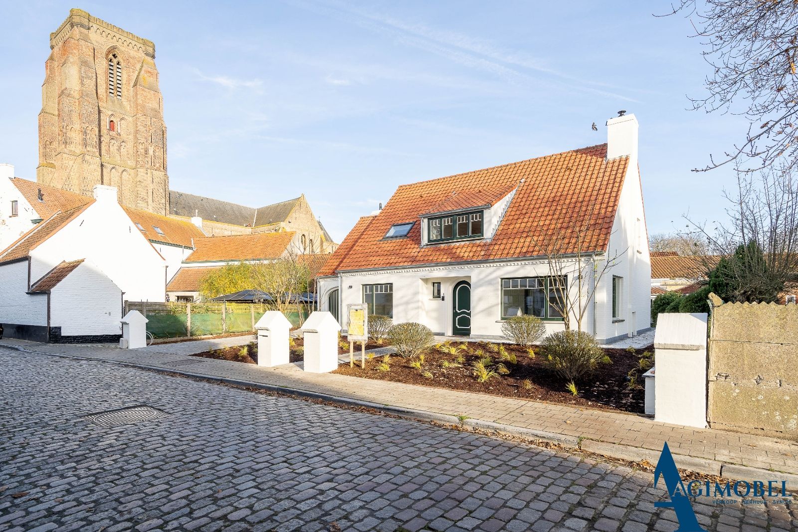 Exclusieve Villa in het Hart van één van Vlaanderen's Mooiste Dorpjes . foto {{pictureIndex}}