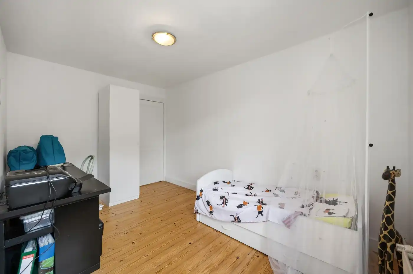 Instapklare karaktervolle woning op uitstekende locatie in Sint-Joris-Weert foto 7