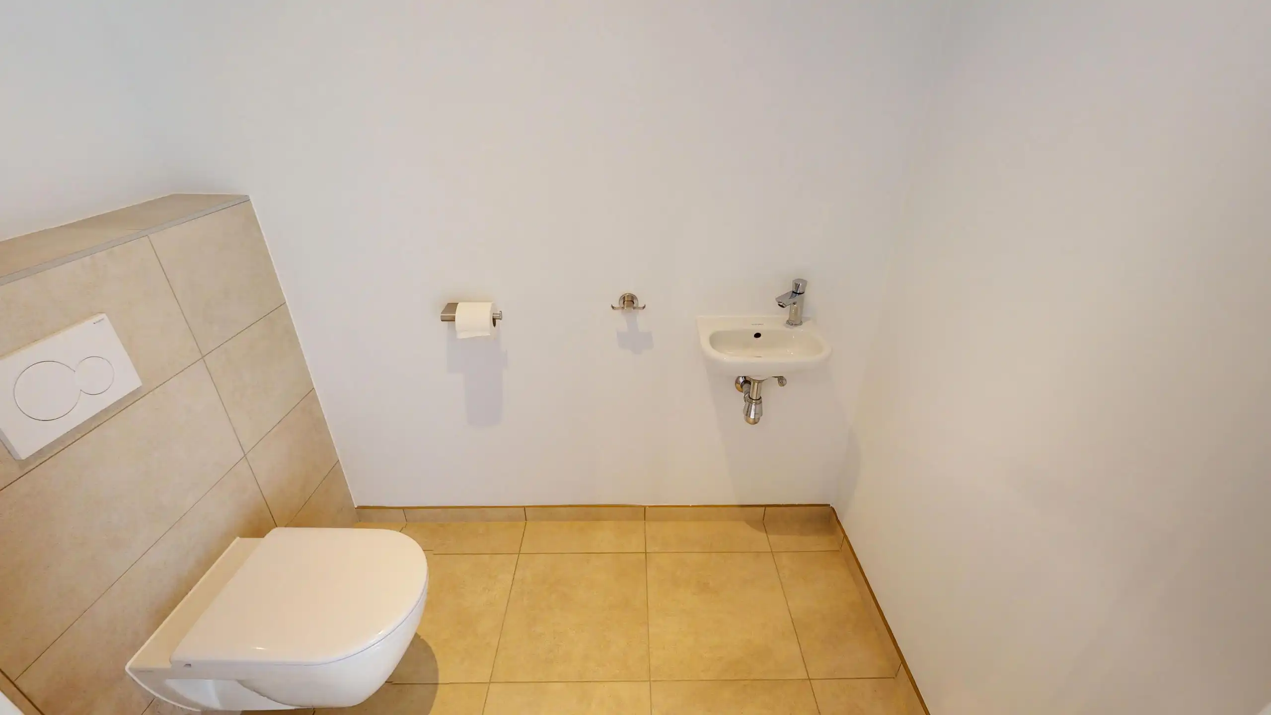 Recent appartement met ruim terras nabij het Eilandje foto 11