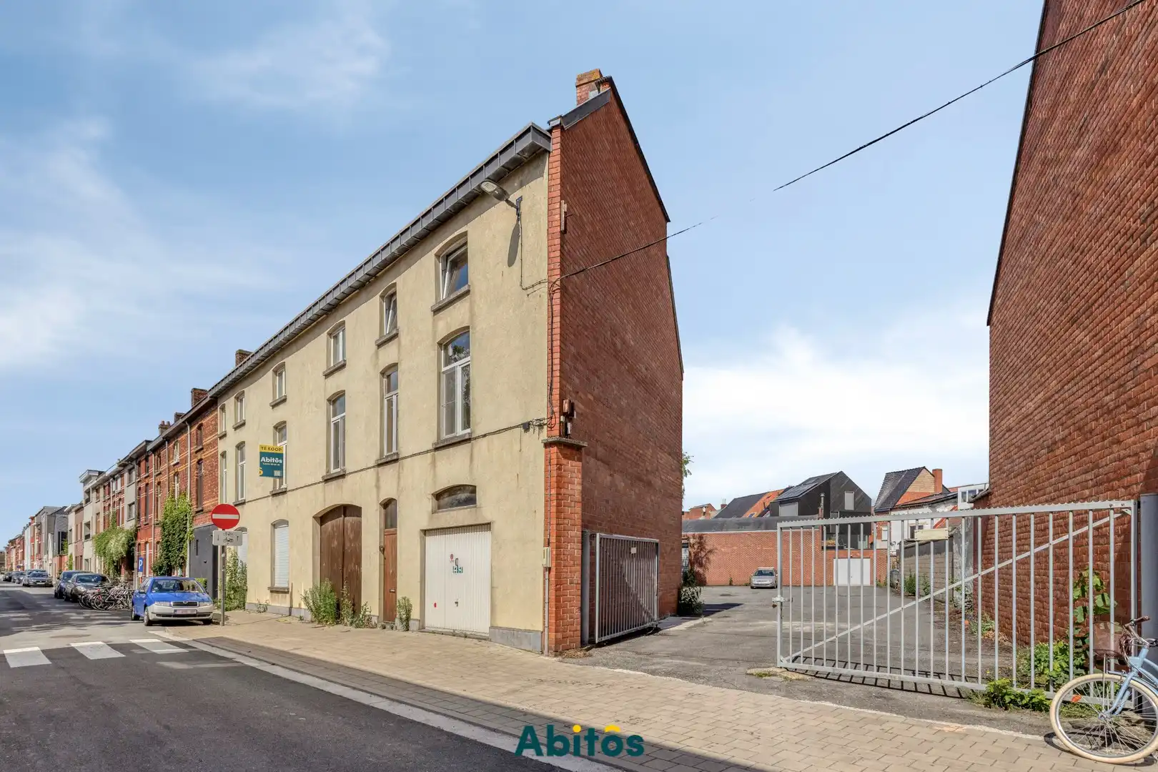 Opbrengsteigendom met 2 woningen, loods en garage in Gent foto 7