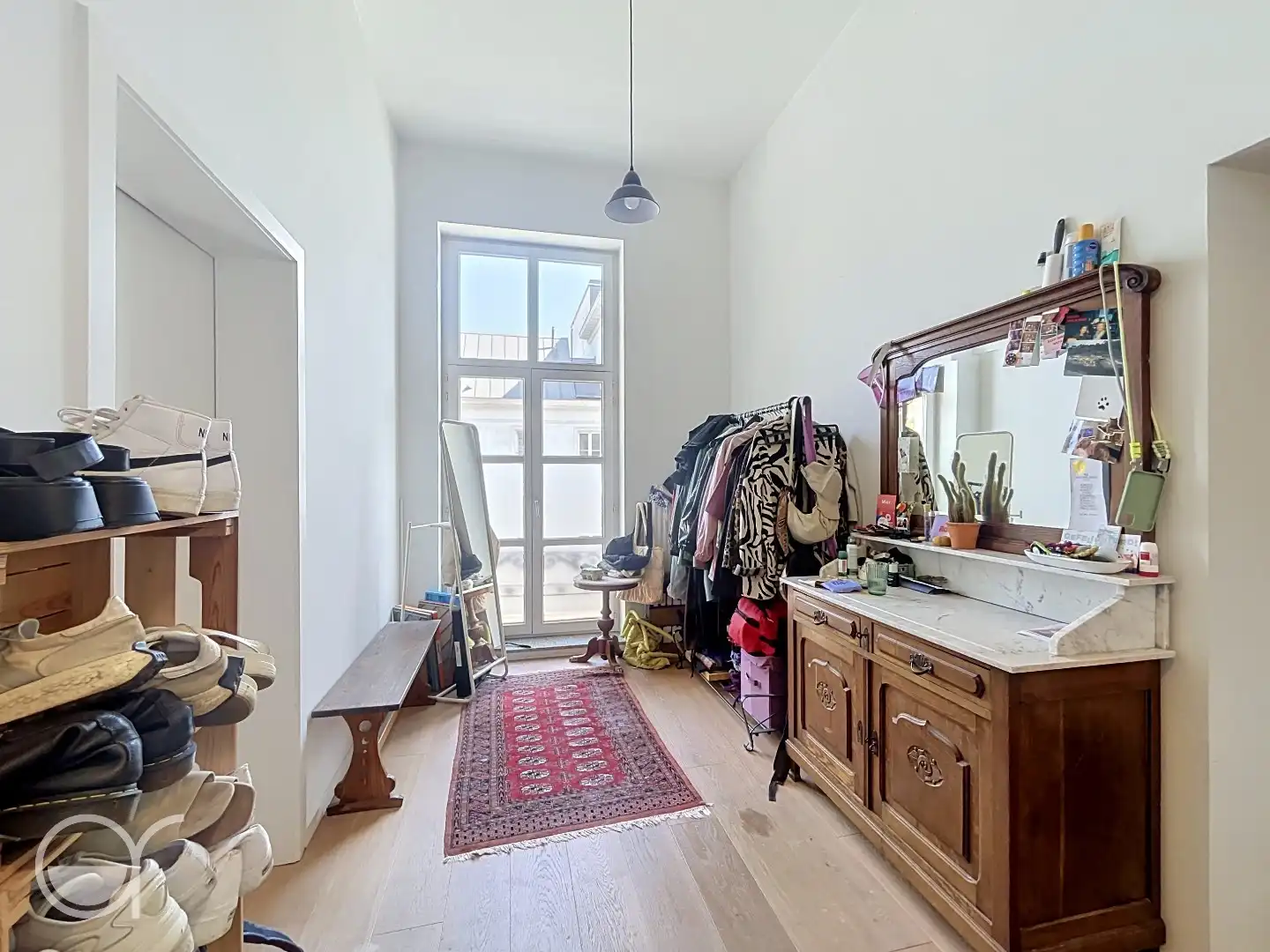 Ruim 2 slaapkamer appartement in centrum Gent foto 3