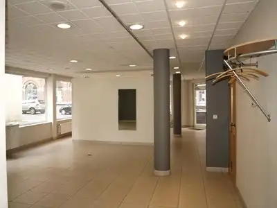 Handelspand met woonst foto 7