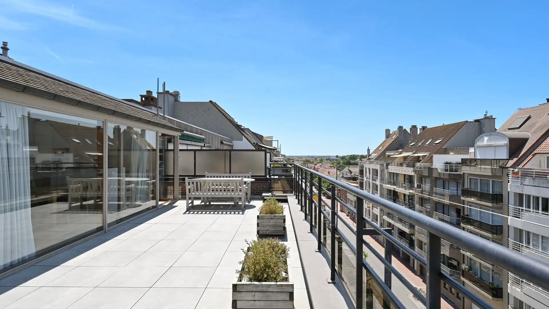 Sublieme penthouse met 12 meter gevelbreedte en riante terrassen foto 14