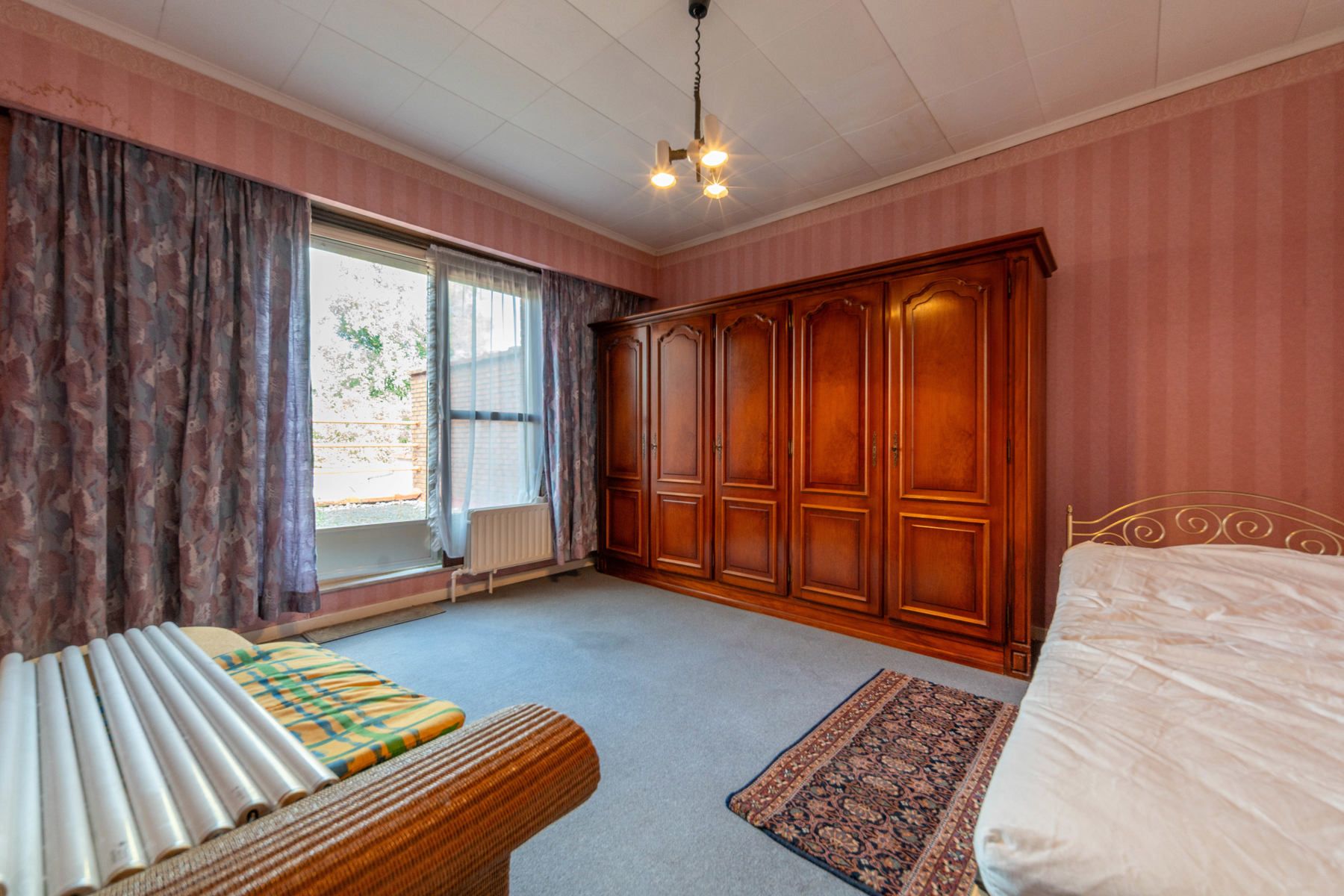 Gezinswoning met mogelijkheden te Hemiksem. foto 13