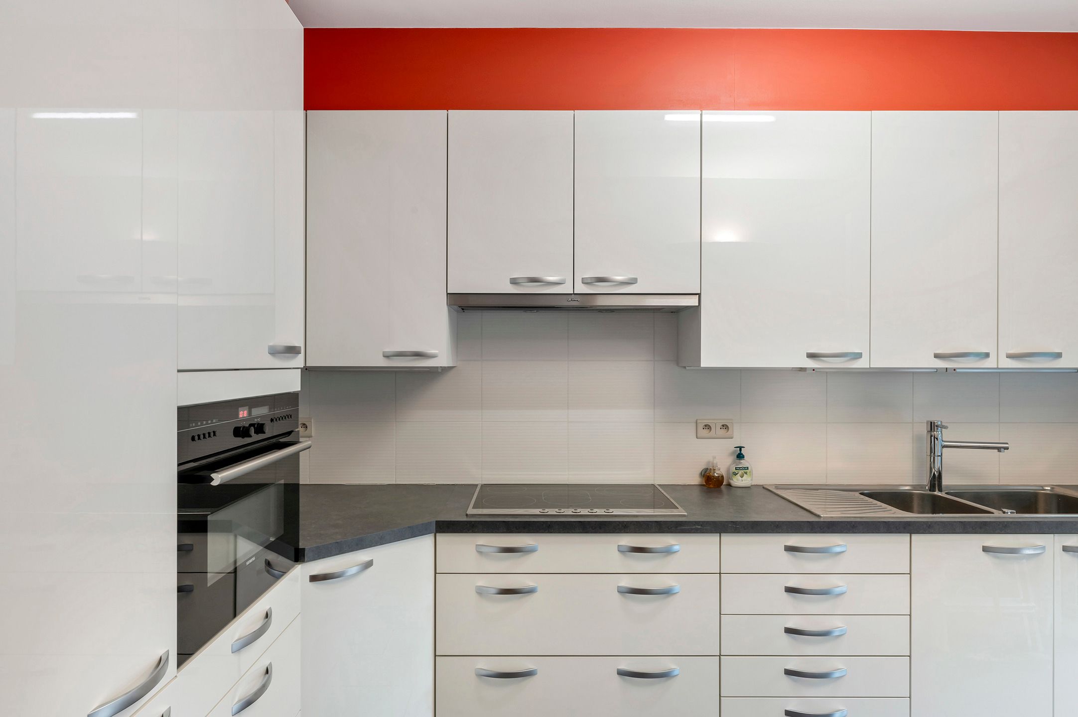 Prachtig appartement met twee slaapkamers foto 7