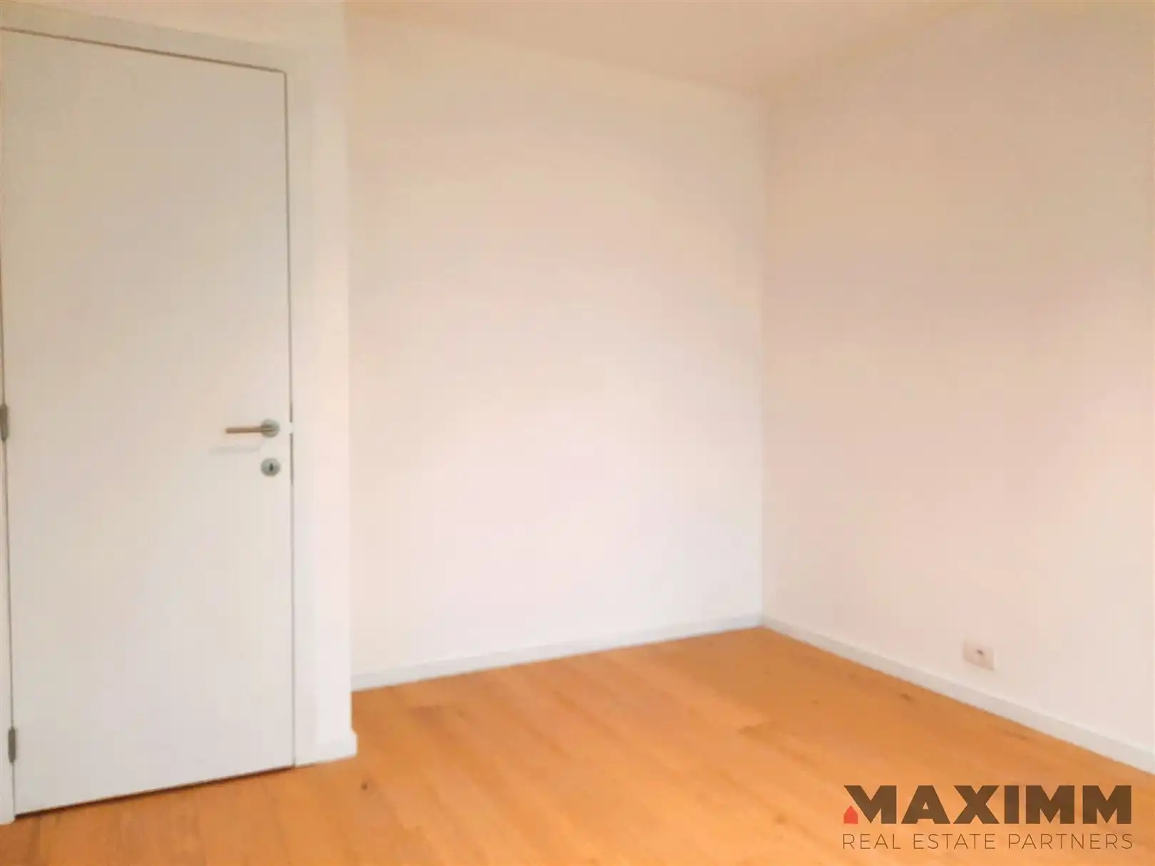 Comfortabel wonen in een park met alle faciliteiten van de stad nabij foto 11