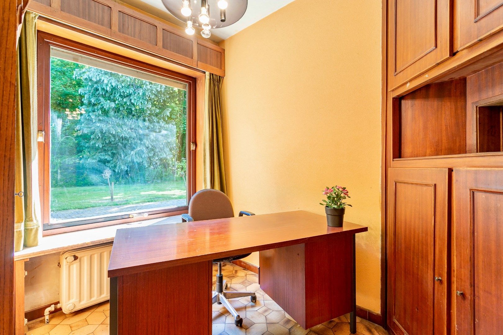 Ruime, charmante villa aan de rand van het Kluisbos foto 15