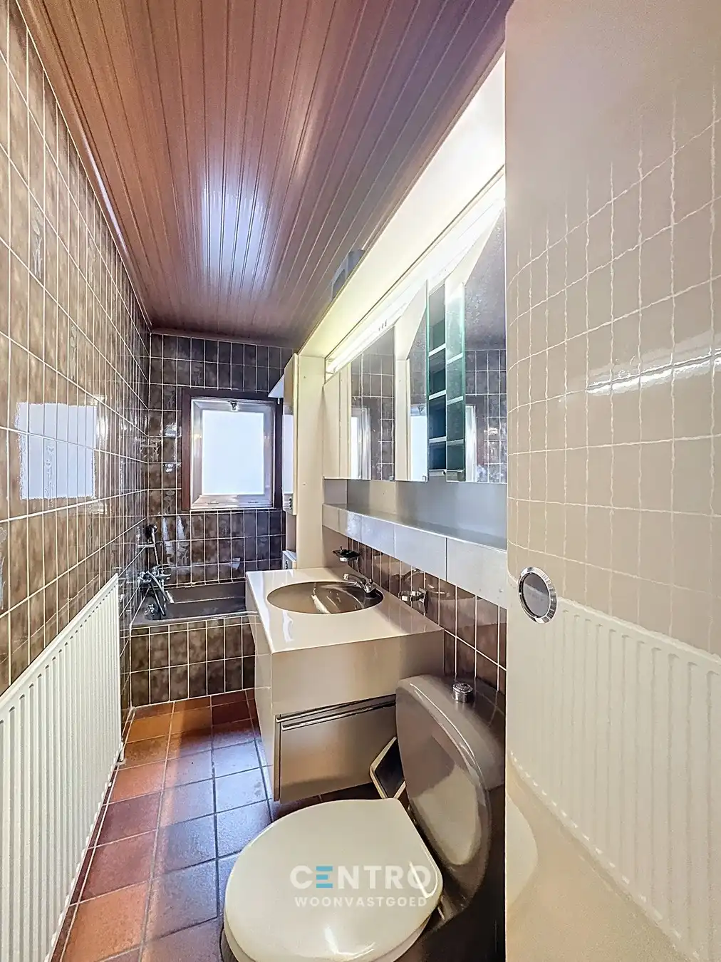 Gezinswoning op UITSTEKENDE ligging te Sint-Andries! foto 10