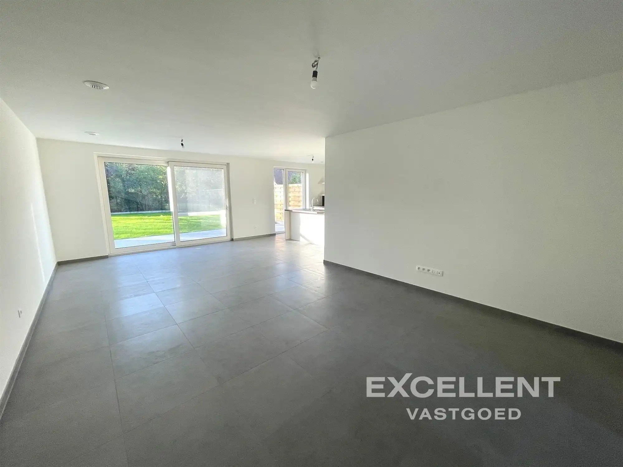 Pas afgewerkte BEN-woning te huur in Deinze (Astene)! foto 3