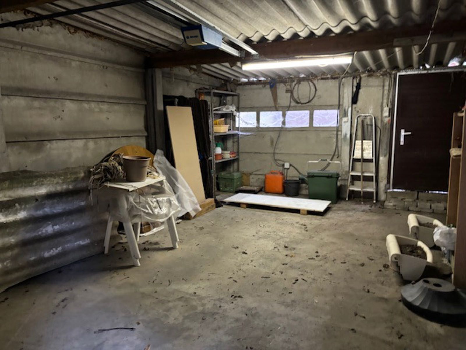 Woning met achteringang, garage en 4 slpks te Tienen foto 18