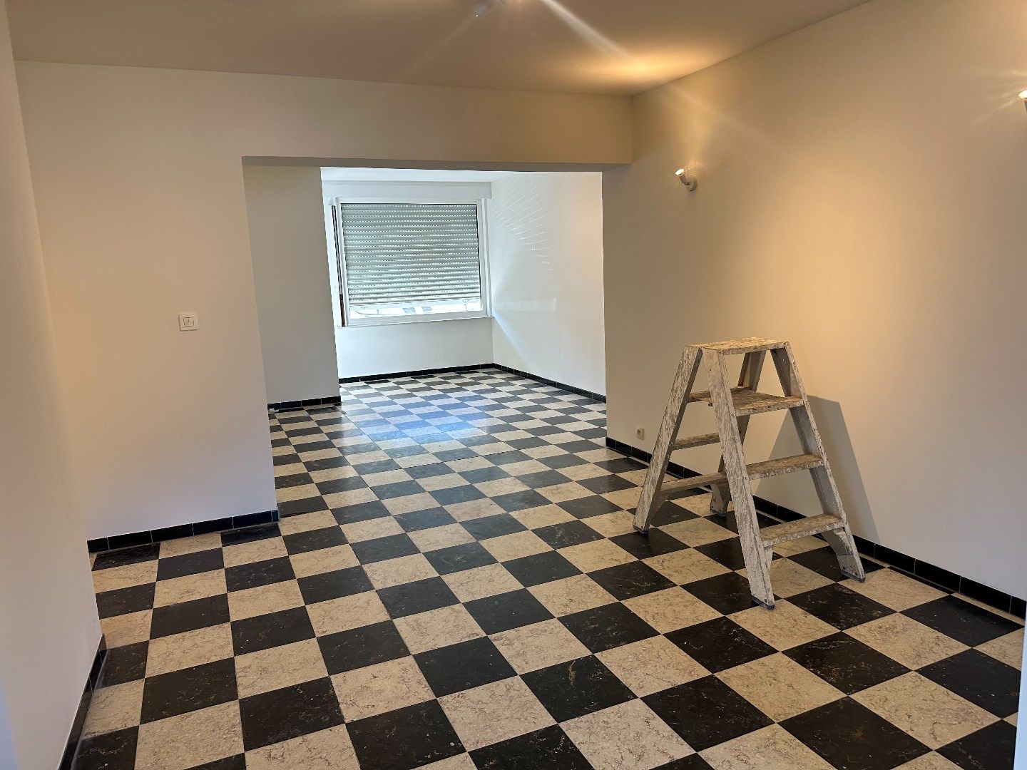 Woning met 3 slaapkamers en garage te Boezinge  foto 2