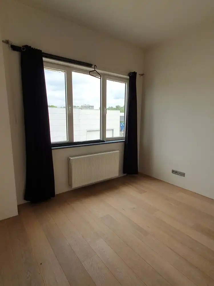 Multifunctionele ruimte te huur – ideaal voor praktijk of kantoor in het bedrijvige Wingepark foto 8