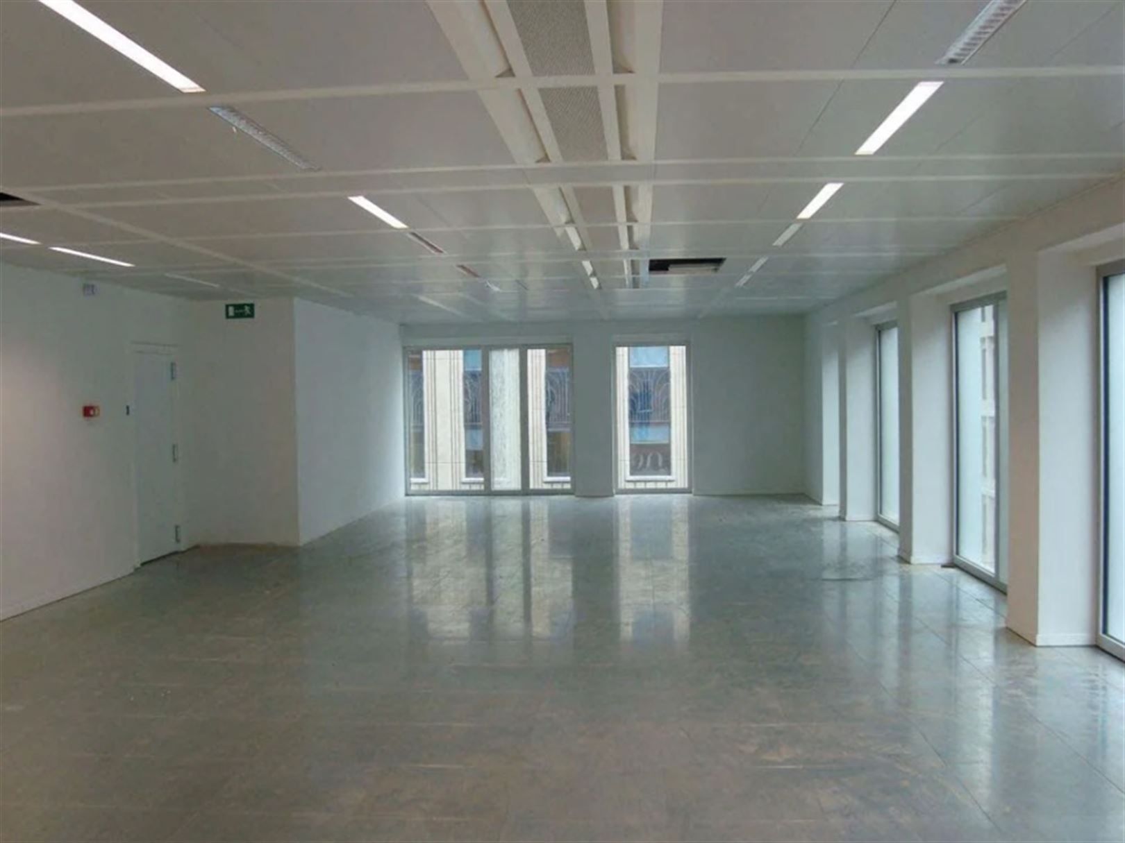 NEO: 471m² foto 3