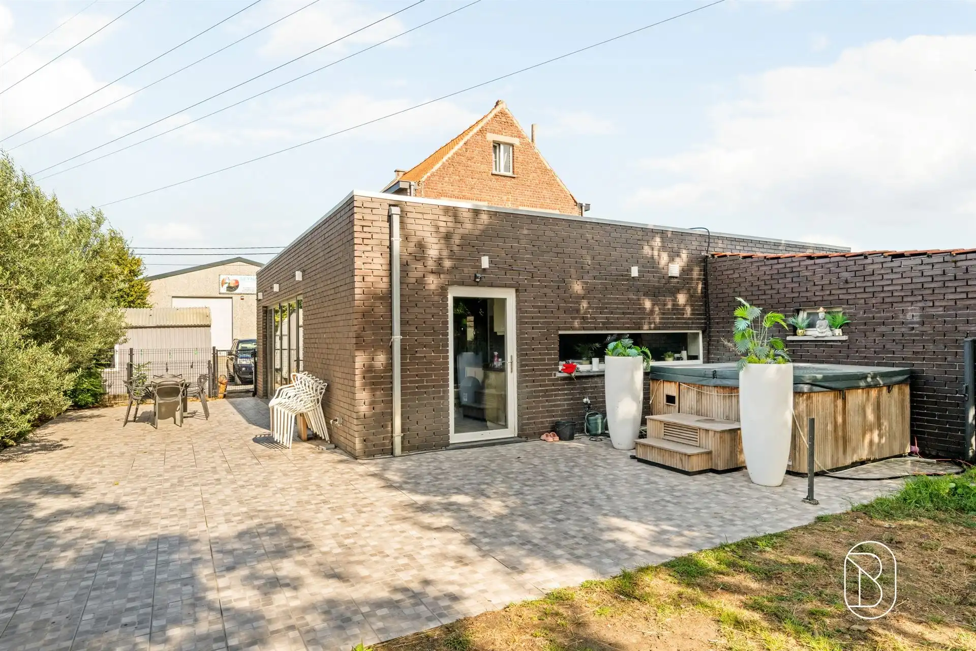 Instapklare alleenstaande woning op 1.082 m²! foto 3