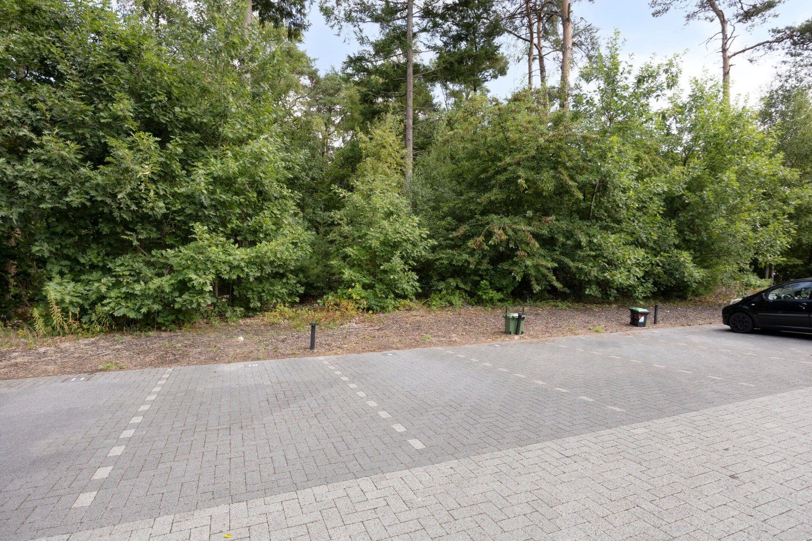Gelijkvloers appartement met 2 slpks, ruime tuin, autostaanplaats en optionele garage ! foto 22