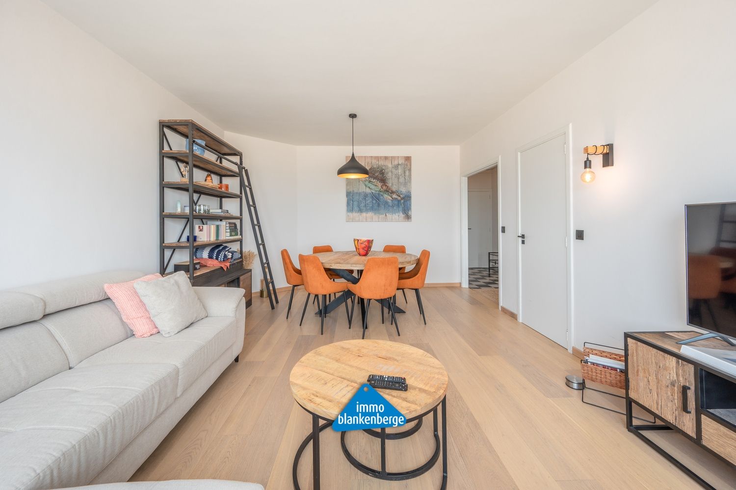 Droom aan Zee – 3-Slaapkamerappartement met Frontaal Zeezicht. foto 2