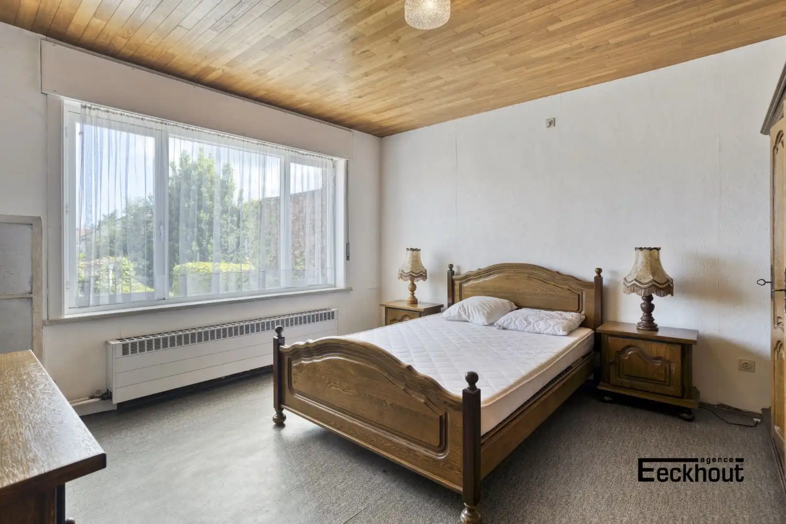 Ruime te renoveren woning met achterliggende atelier/garage en open zicht op kanaal Oostende - Brugge foto 11