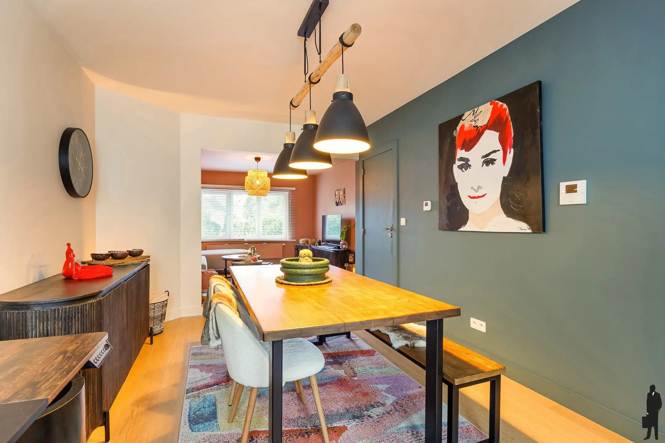 Instapklaar triplex appartement op toplocatie in Sint-Niklaas foto 5