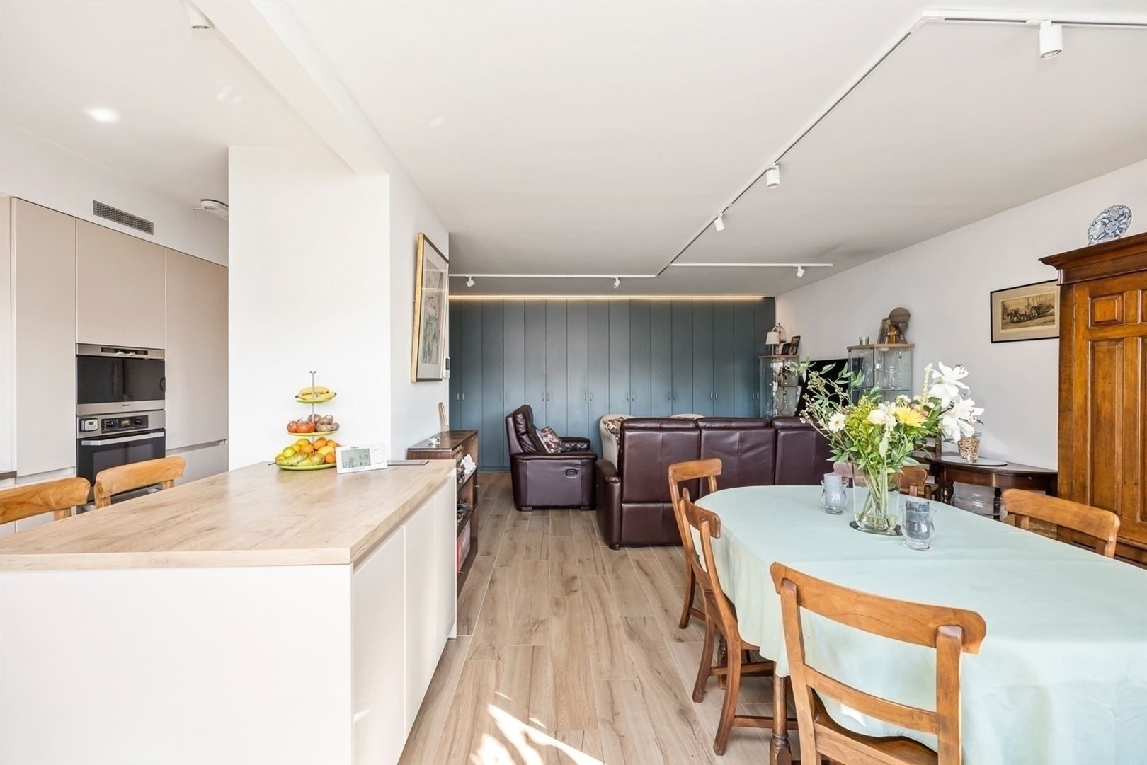 Gelijkvloersappartement, achteraan gelegen met tuin foto 6