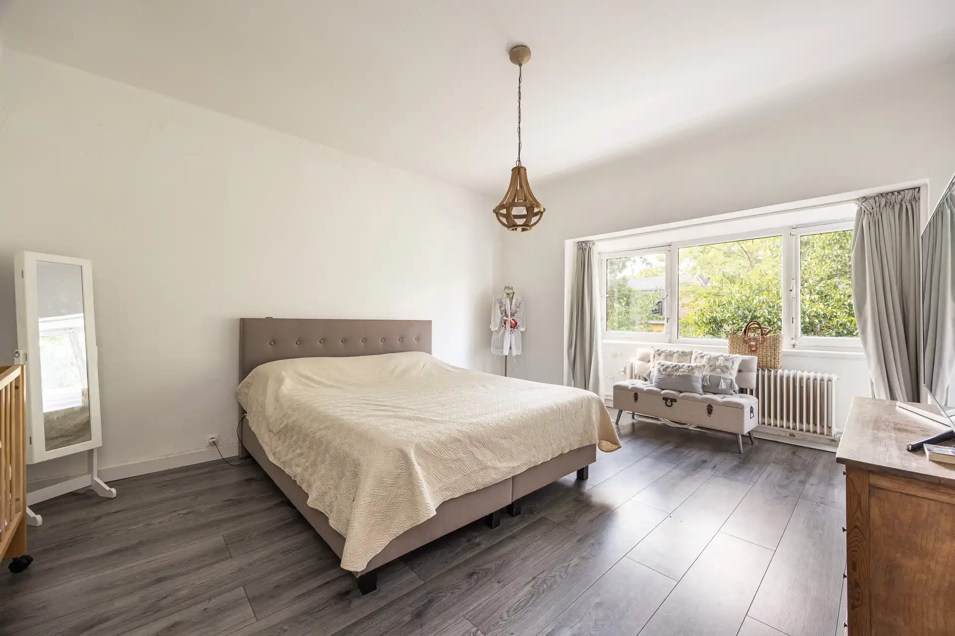 Karaktervol herenhuis (260 m²) in de gegeerde Pulhofwijk foto 13