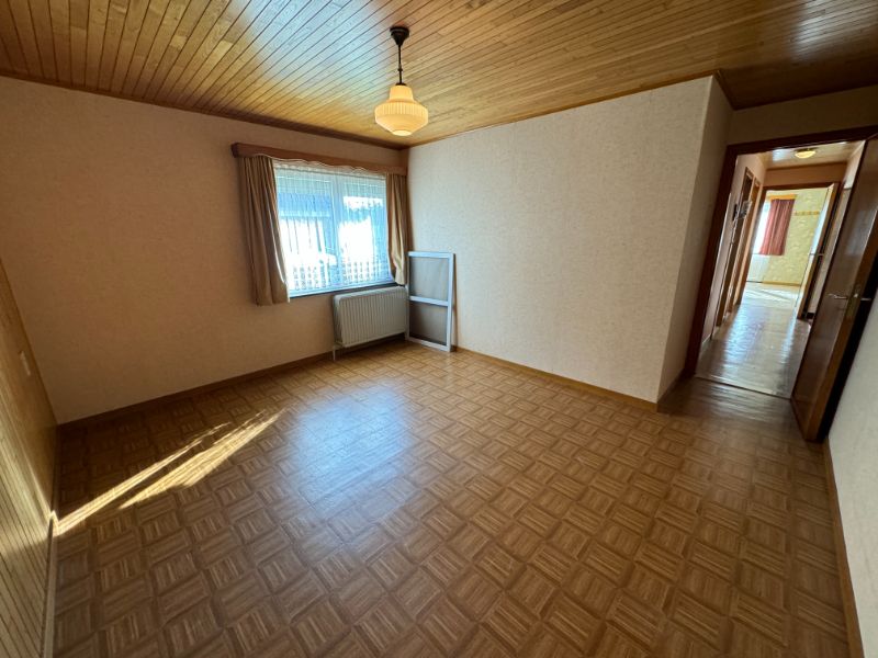 Goed onderhouden gezinswoning op 732m². foto 11