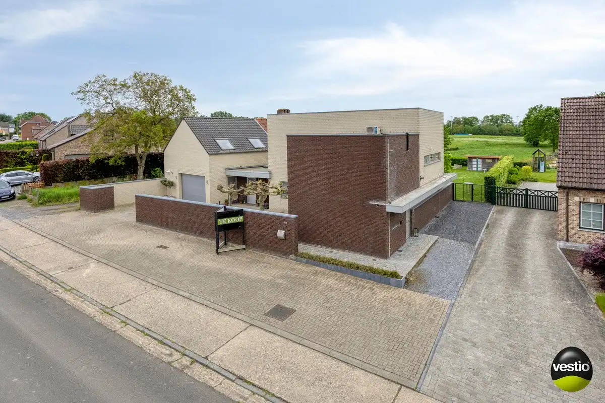 TIJDLOZE MODERNE WONING OP 10A73CA TE HOESELT. foto 44