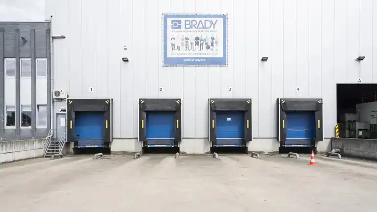 Logistiek magazijn te huur foto 2