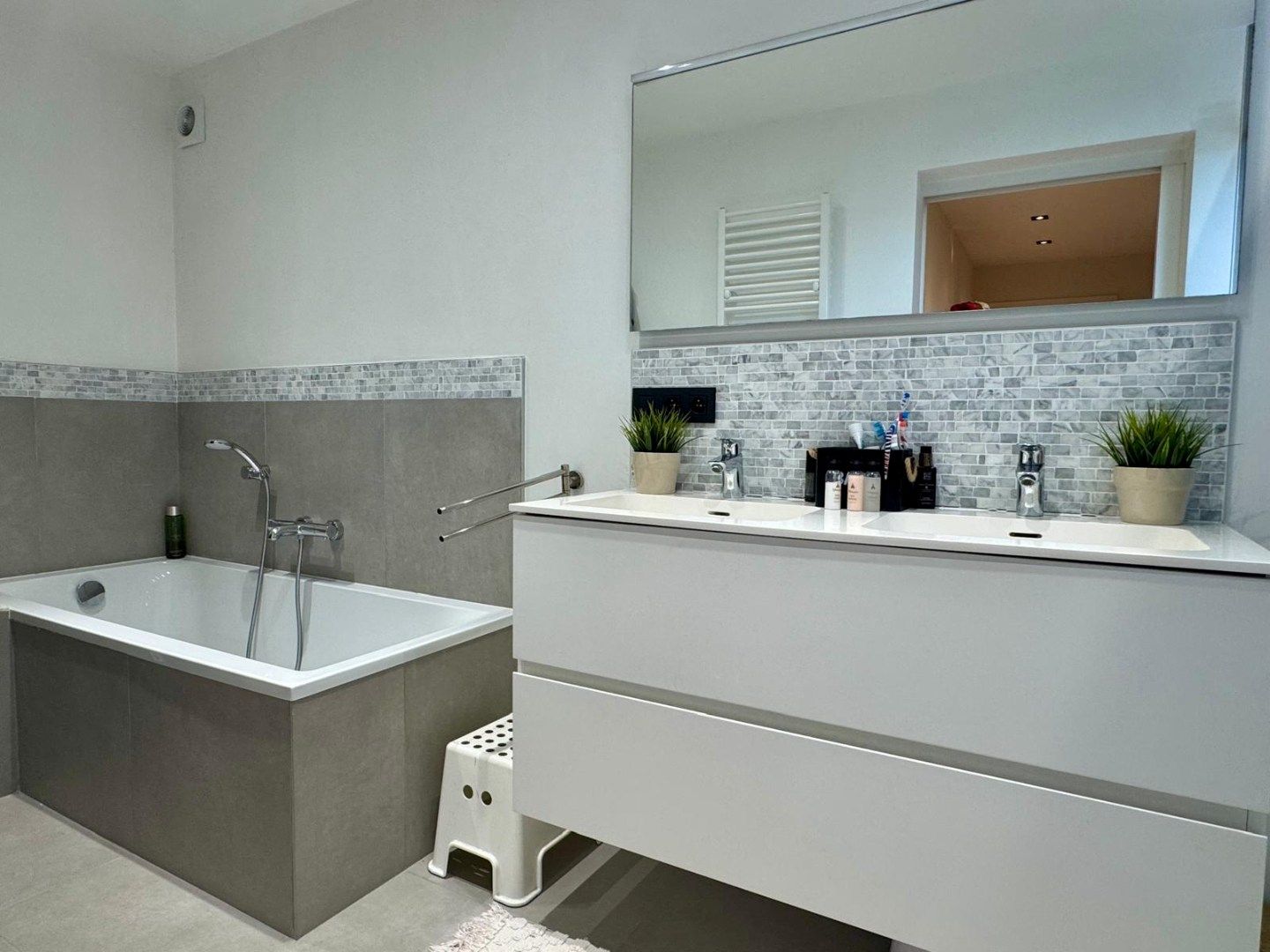 TE HUUR - Op zoek naar een moderne open bebouwing in Merchtem? Welkom Home!  foto 12