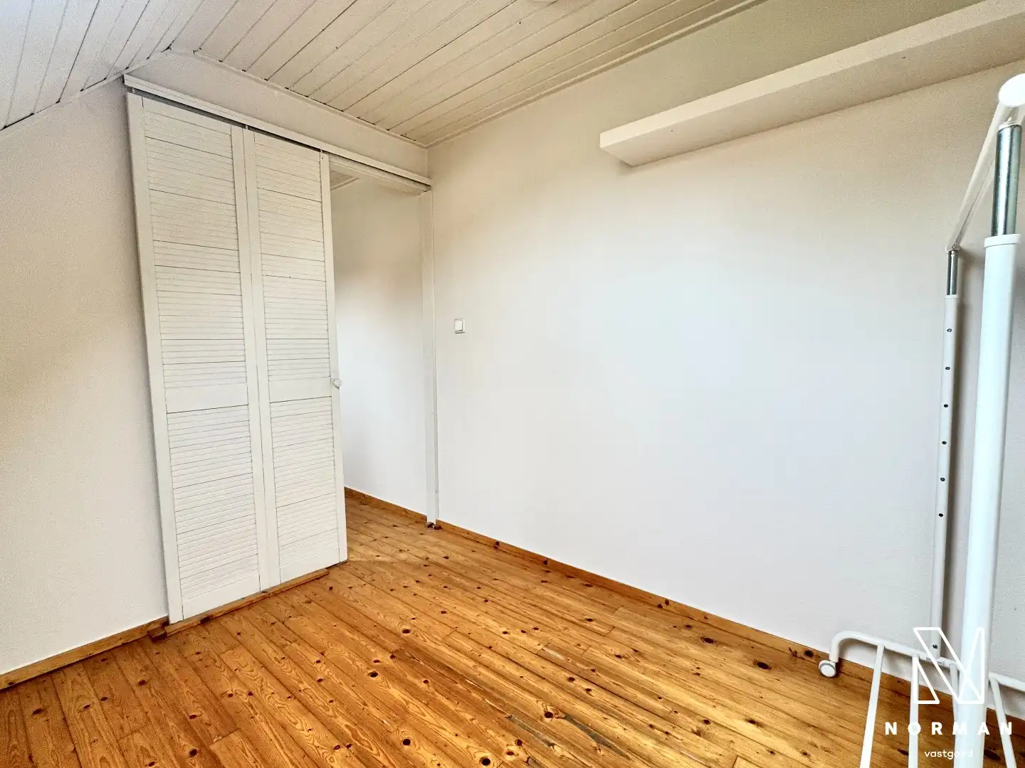 Woning met 2 slaapkamers en terras in Harelbeke te huur! foto 16