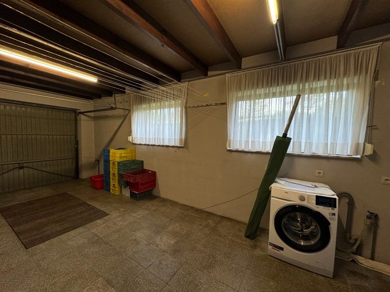 Vrijstaande woning met 5 slaapkamers. foto 52