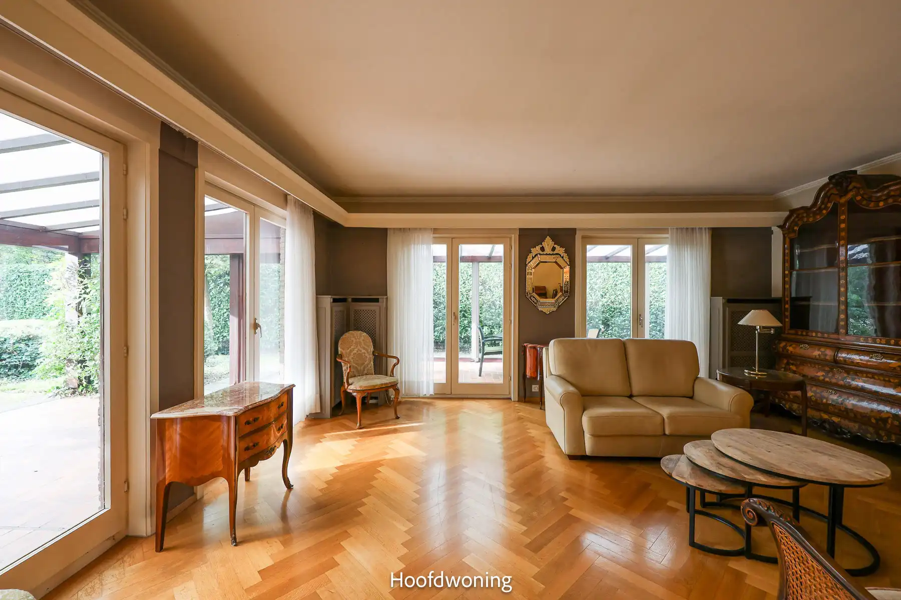 Veelzijdige gelijkvloerse villa op toplocatie in Bonheiden foto 9