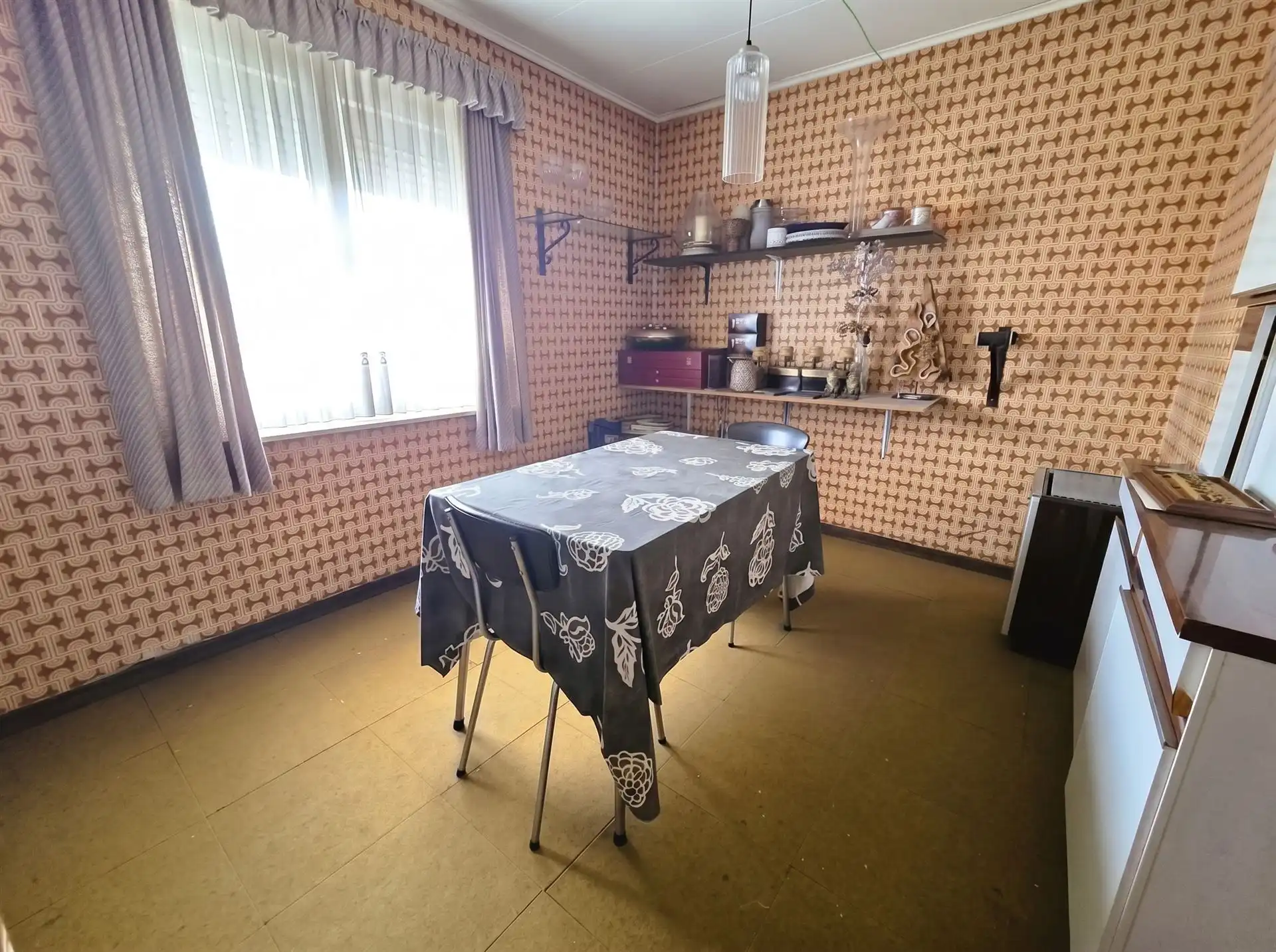 Zeer rustig gelegen woning met 3 slpk op een mooi perceel nabij de dorpskern van Hulshout foto 9