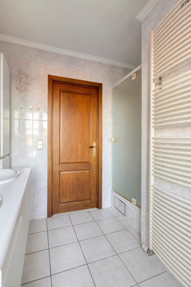 Gunstig gelegen woning met 2 slaapkamers, garage en tuin foto 11