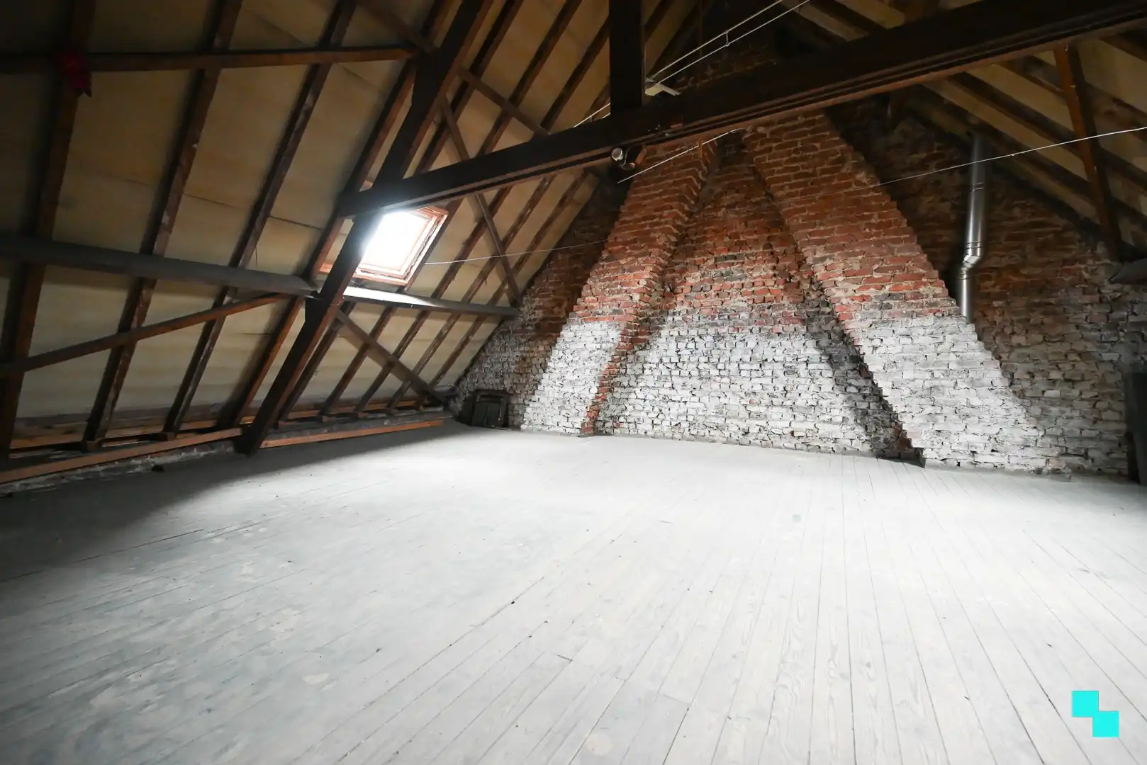 Interessante starterswoning of investeringseigendom te Izegem foto 27