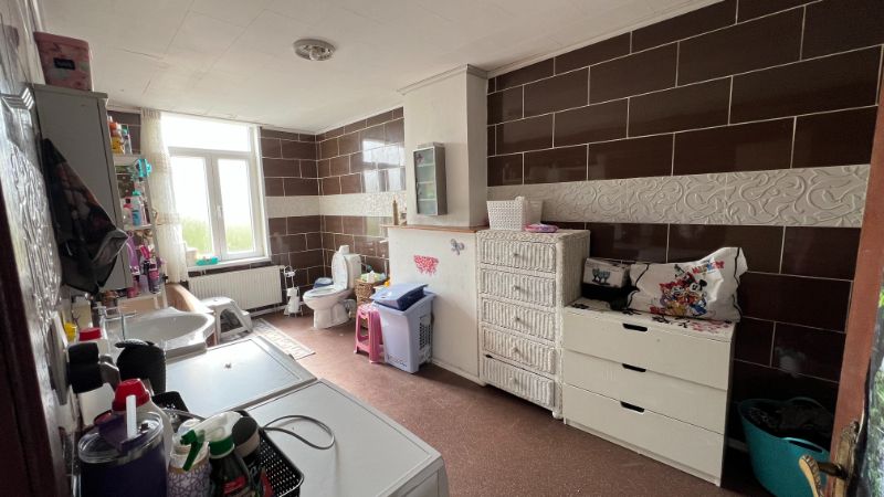 RUIME STADSWONING MET AANGENAME KOER foto 12