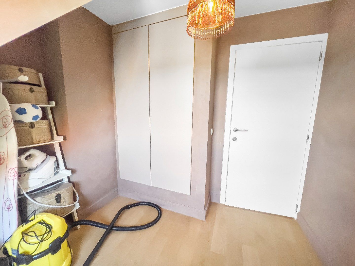 Ruim duplexappartement op de Lippenslaan in centrum Knokke.  foto 15