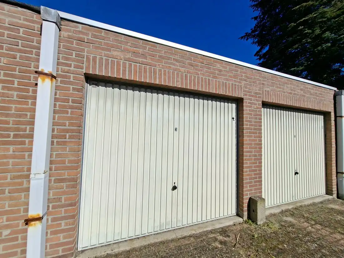 Instapklaar, smaakvol gerenoveerd appartement te Zonhoven foto 21