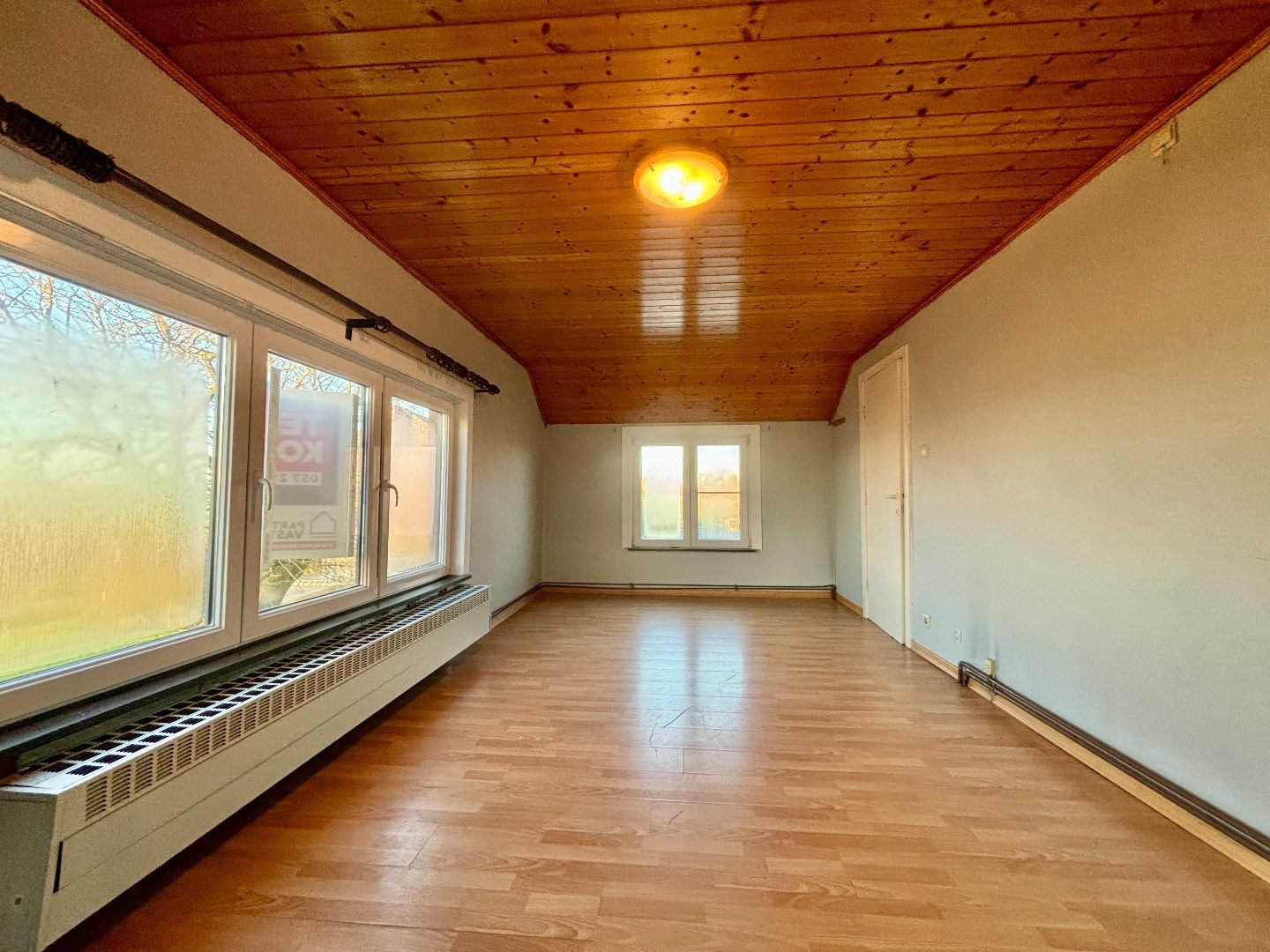 RUIME WONING OP 1777M² MET 4 SLPKS, GARAGE EN PRACHTIGE VERZICHTEN foto 16