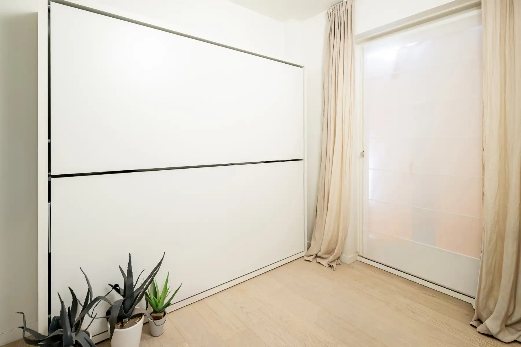 Mooi gerenoveerd centraal appartement foto 10