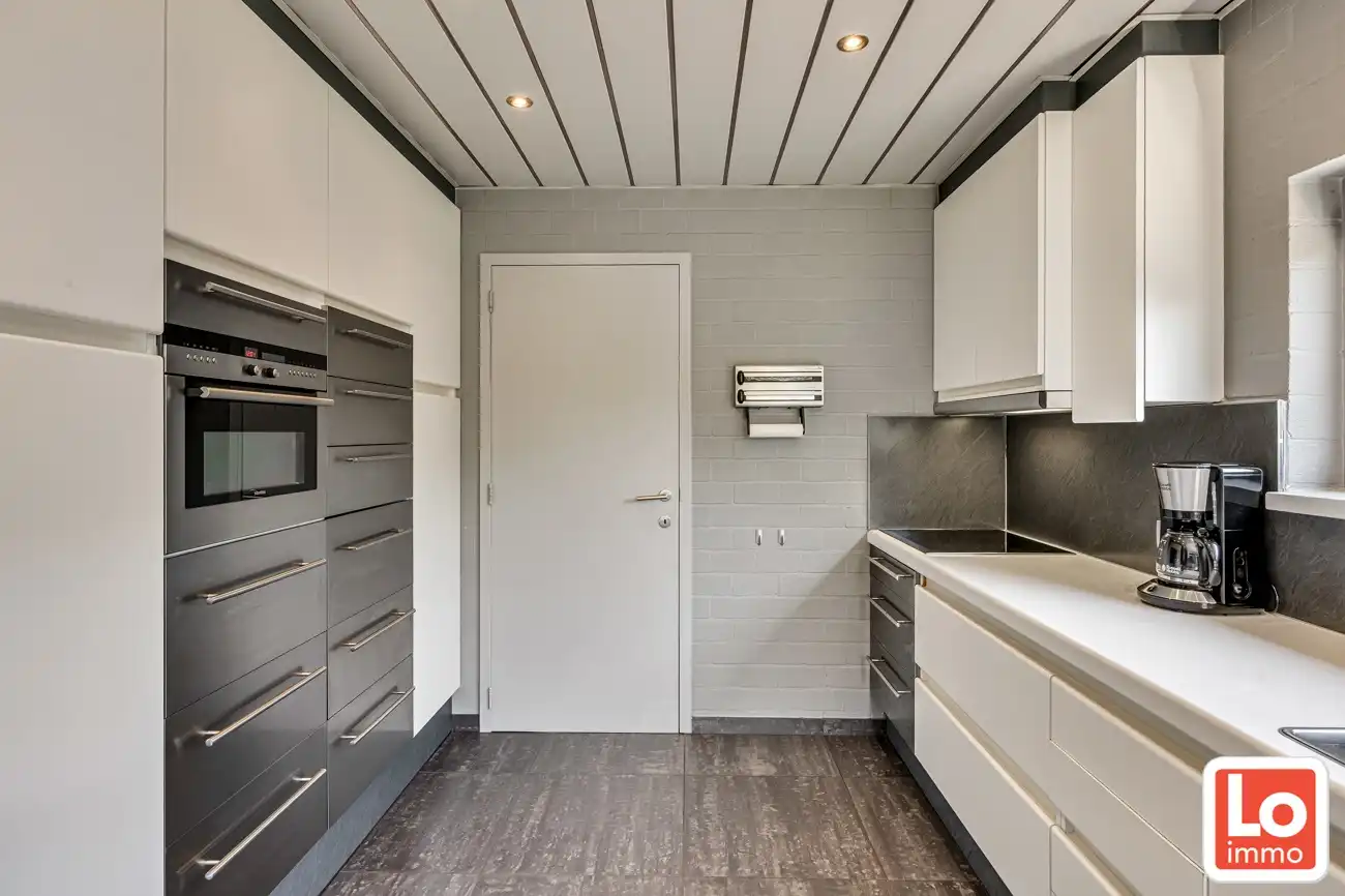 Energiezuinige open woning met inpandige én afzonderlijke garage en gezellige tuin op een rustige locatie tussen Zaffelare en Lochristi! foto 16