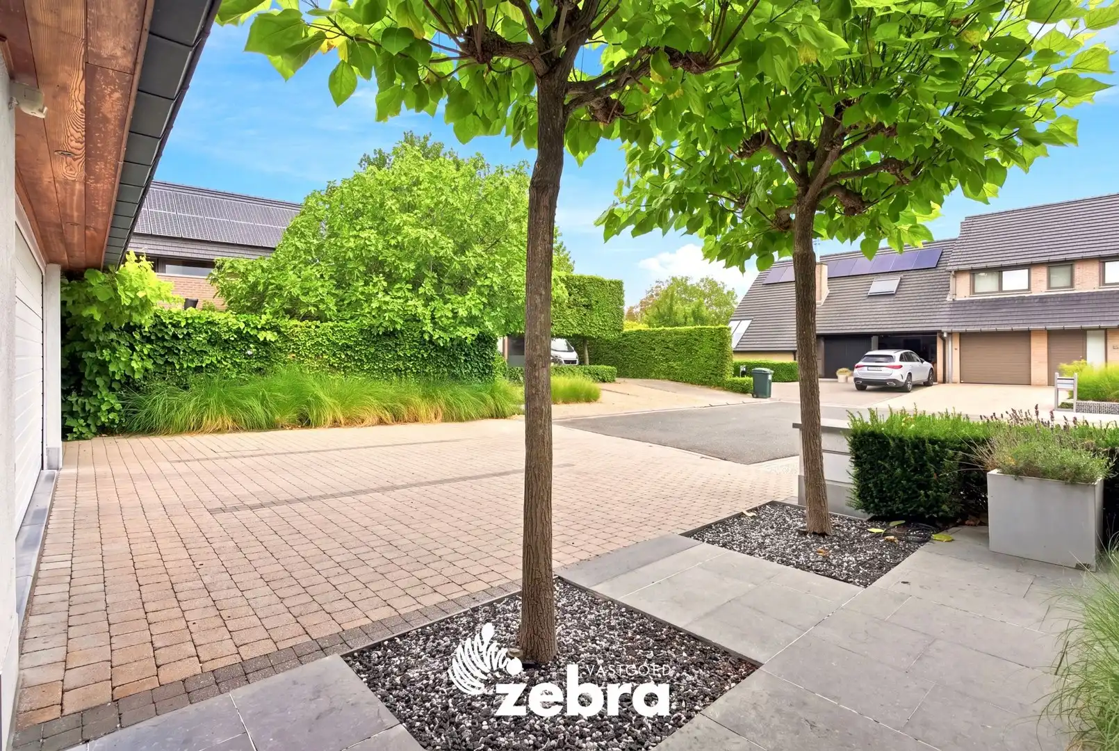 Villa in doodlopende straat te Roeselare! foto 5