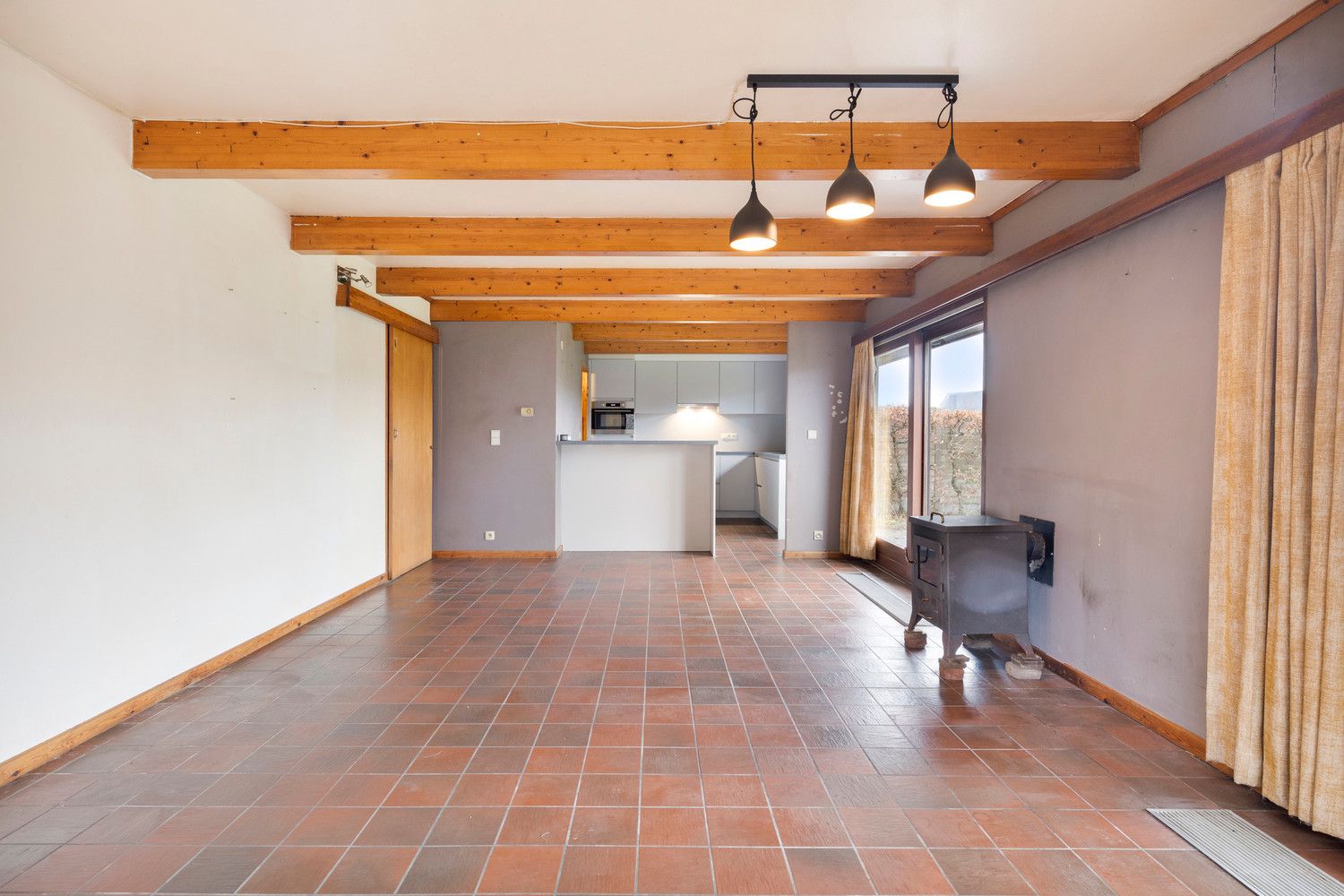 Rustig gelegen te renoveren OB met 3 slks en garage op 612m2! foto 9