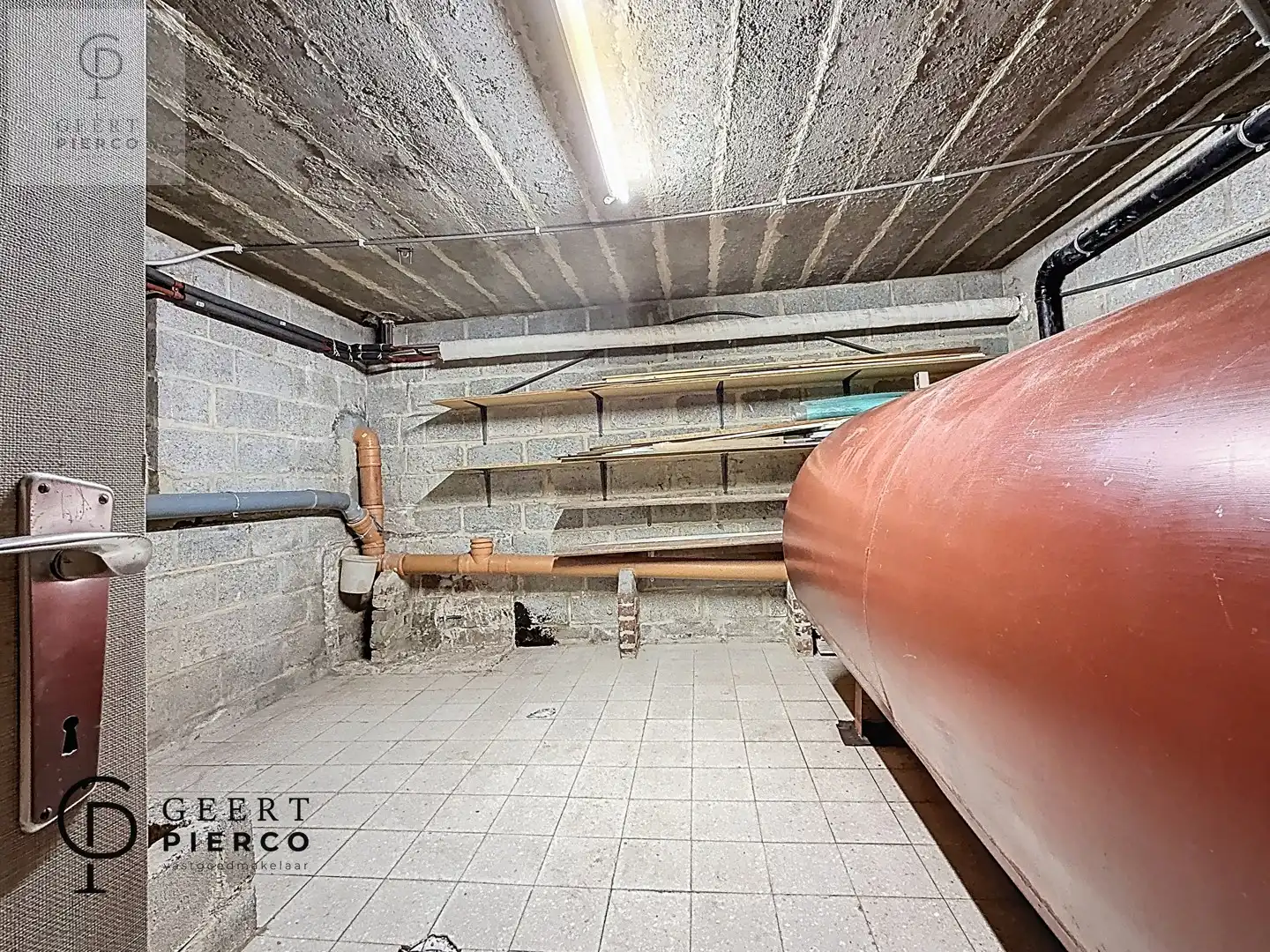 Statige woonst te Landen foto 41