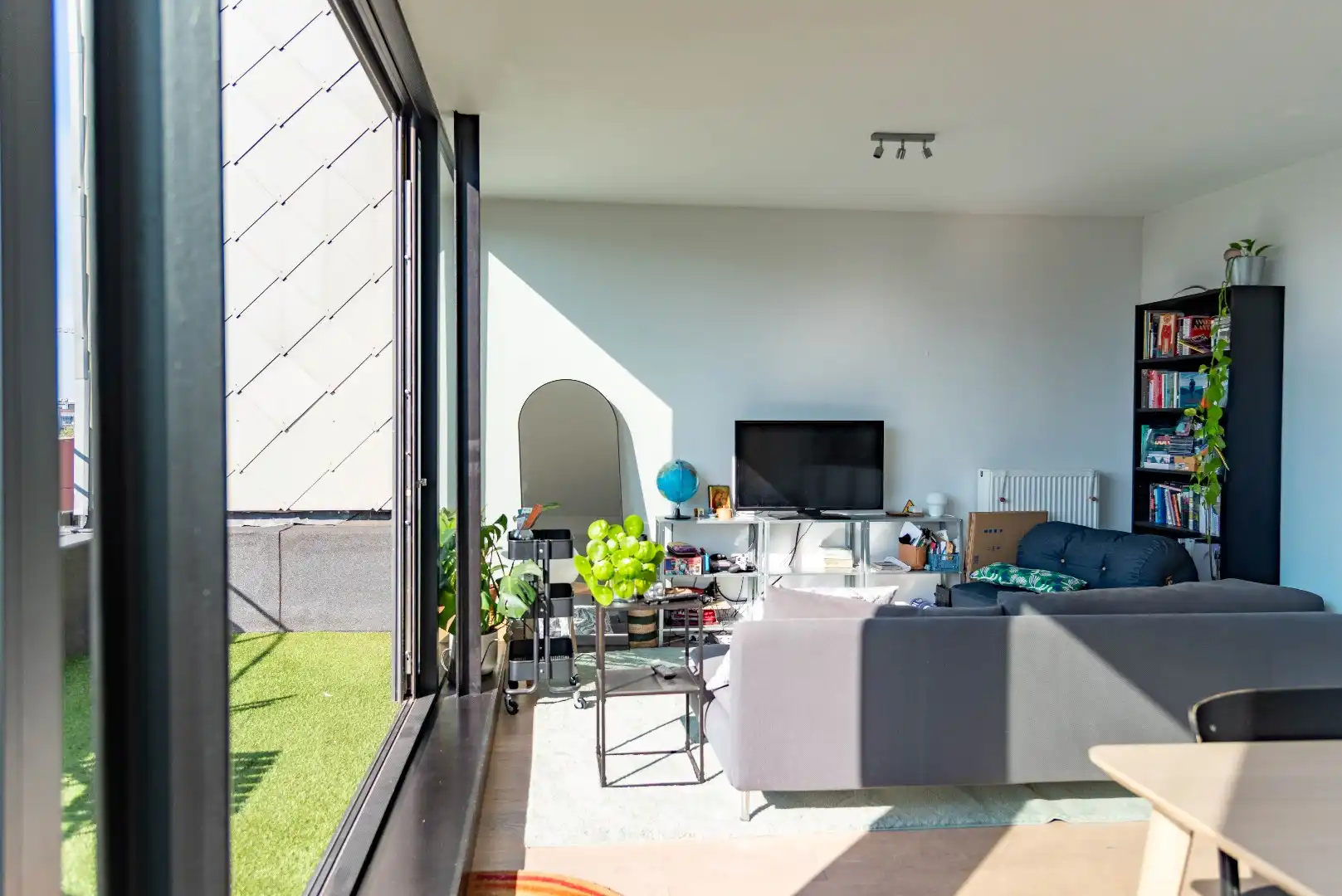 Dakappartement met zicht op het MAS foto 10