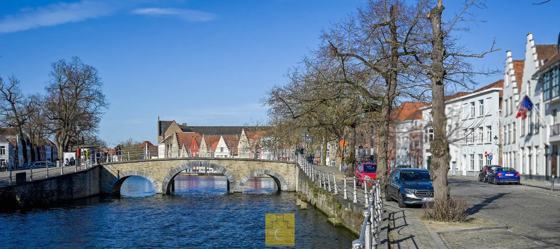 dakappartement 125 m2 in herenhuis aan de Potterierei foto {{pictureIndex}}