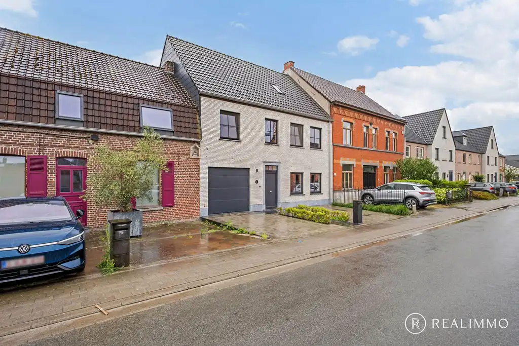 Ruime recente woning met EPC-label A in hartje Moen foto 28
