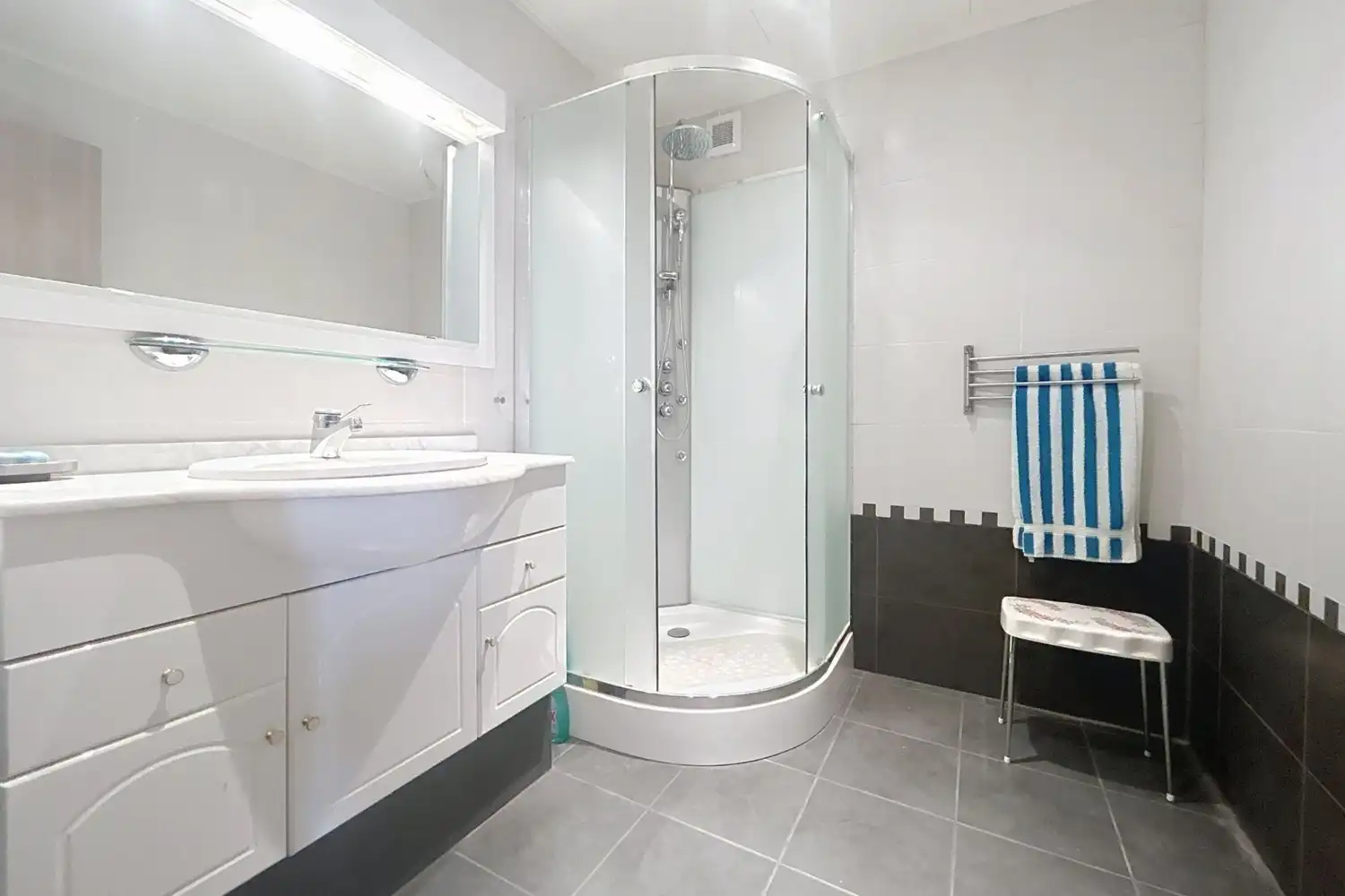 Ruime, energiezuinige gezinswoning met landelijke charme in Westerlo foto 23