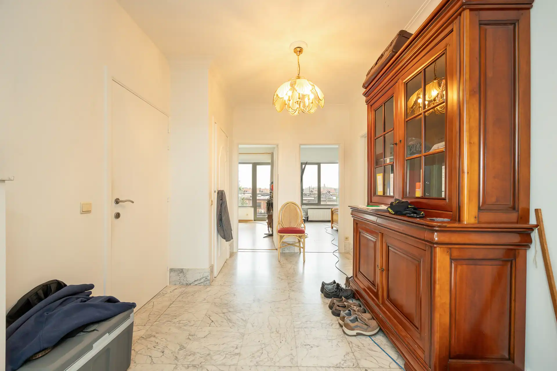 Lichtrijk 2-slaapkamerappartement met terras op de 3e v. foto 5