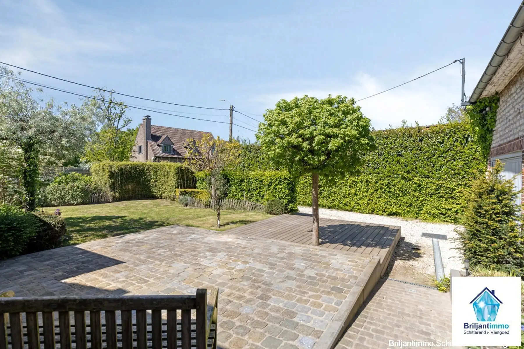 Uiterst charmante en gerenoveerde hoeve met gezellige tuin foto 26